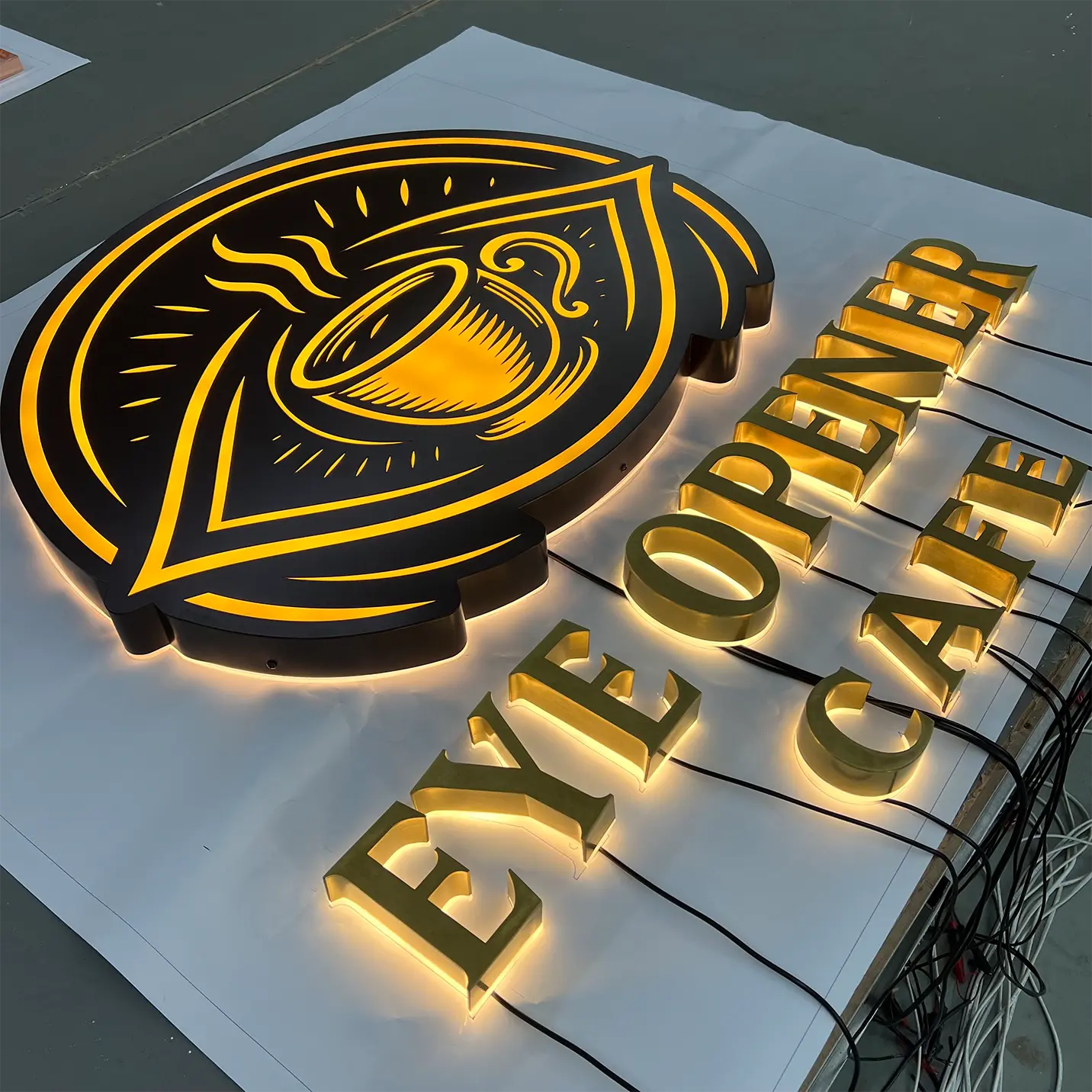 Sign installation showcase 2-3