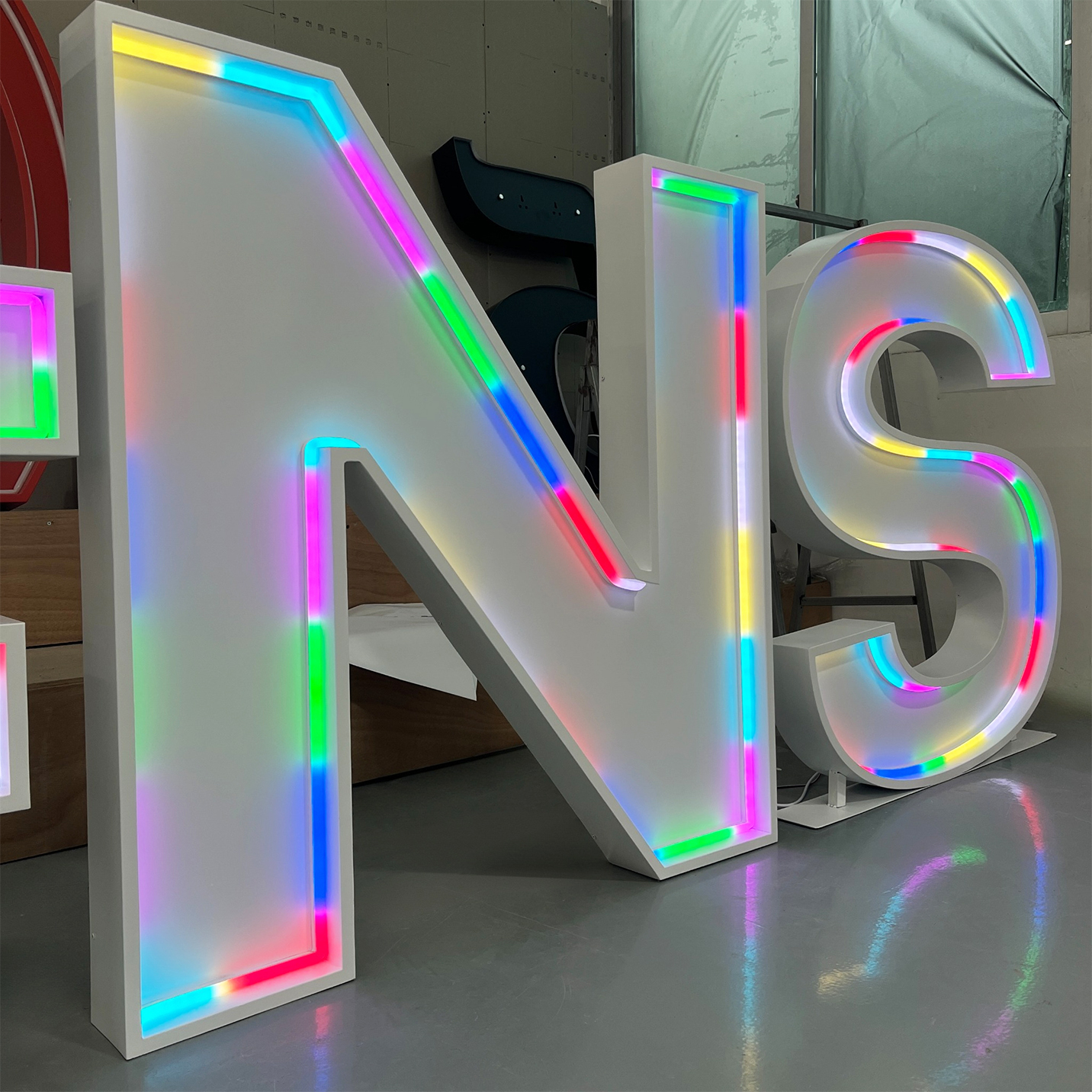 Sign installation showcase 3-6
