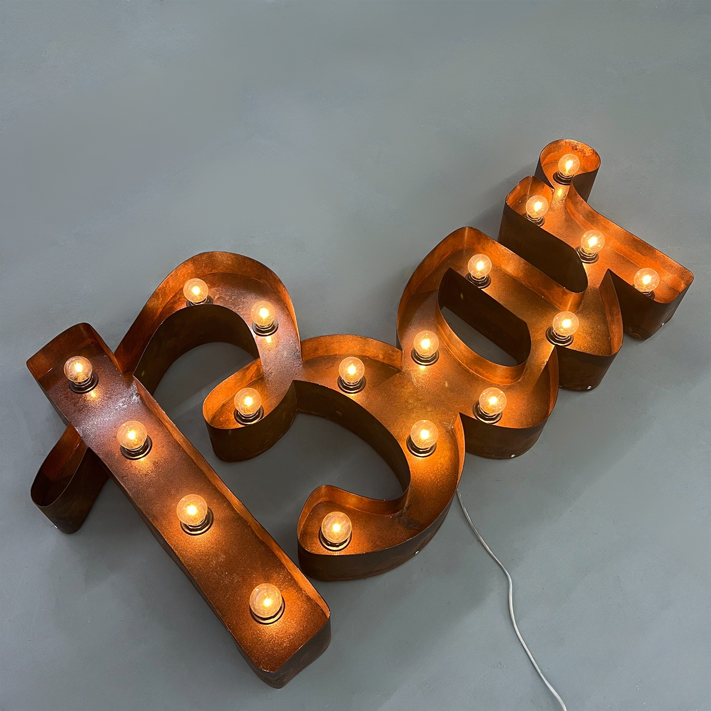 Sign installation showcase 3-5
