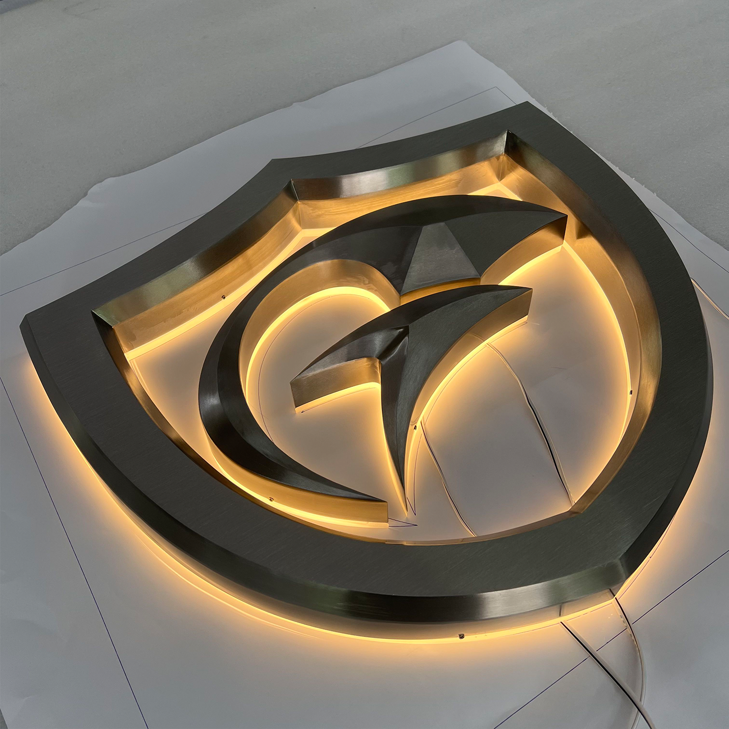 Back-Lit / Halo-Lit Channel Letters example 8
