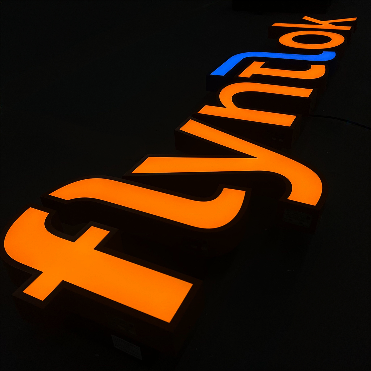Sign installation showcase 1-4